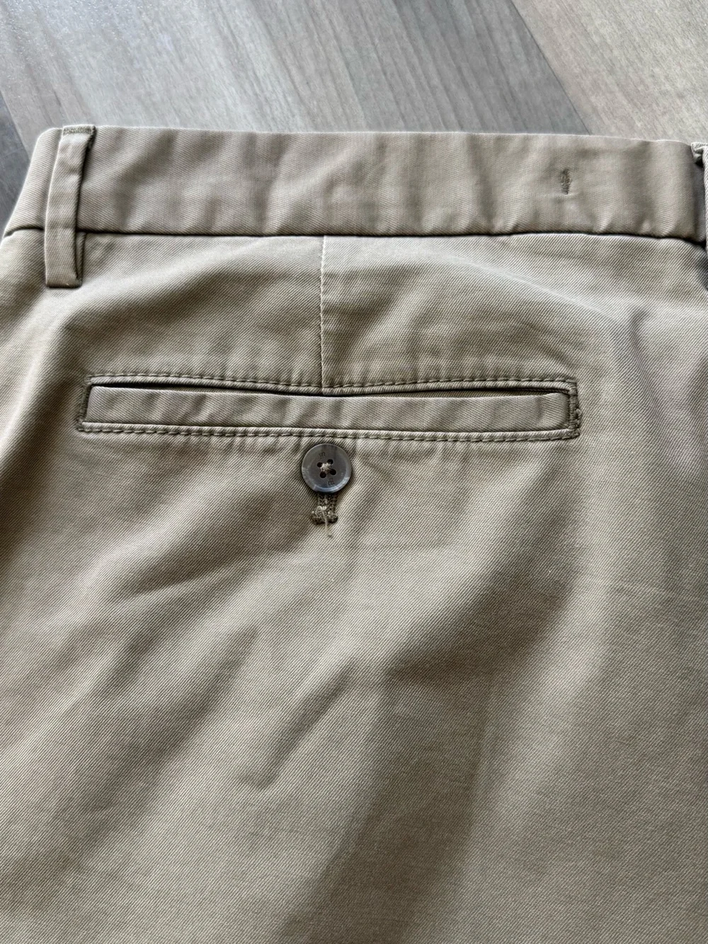 Banana Republic Khaki Straight-Leg Chinos - Light Khaki